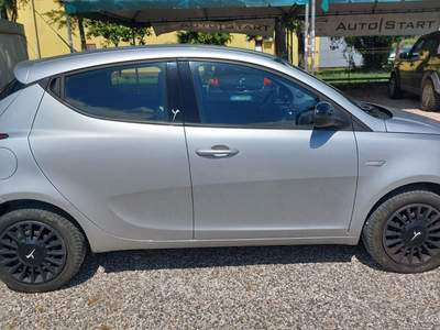 Lancia Ypsilon 5 porte Gold Grigio usata SANT'AGATA SUL SANTERNO