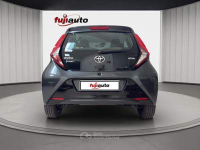 Toyota Aygo Aygo 5p 1.0 x-play 72cv Grigio usata Bra