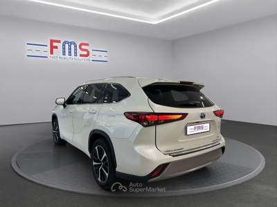 Toyota Highlander Highlander 2.5h Executive e-cvt Bianco usata Torino