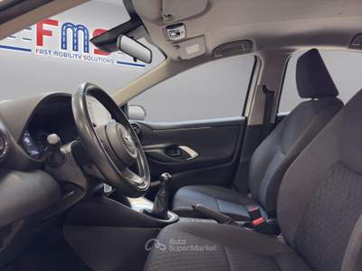 Toyota Yaris Yaris 1.0 Active Bianco usata Torino