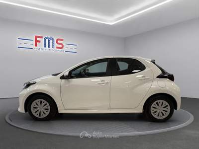 Toyota Yaris Yaris 1.0 Active Bianco usata Torino