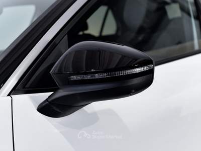 Volkswagen T-Roc T-Roc 1.5 etsi R-Line 150cv dsg Bianco usata Borgaro Torinese