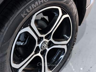 MG ZS ZS 1.5 Comfort Grigio usata Borgaro Torinese