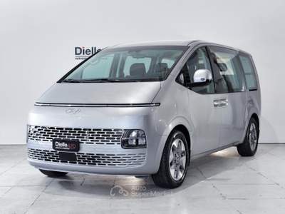 Hyundai Staria Staria 2.2 Wagon awd auto 9 POSTI Argento usata Borgaro Torinese