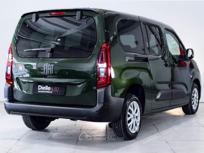 Fiat Doblò Doblo Passo Lungo 1.5 d Doblo 130cv auto 7p.ti Verde usata Borgaro Torinese