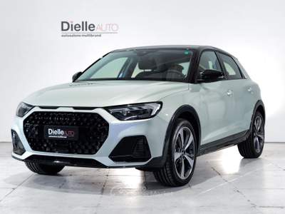Audi A1 A1 allstreet 30 1.0 tfsi Identity Contrast 116cv s tronic Argento usata Borgaro Torinese