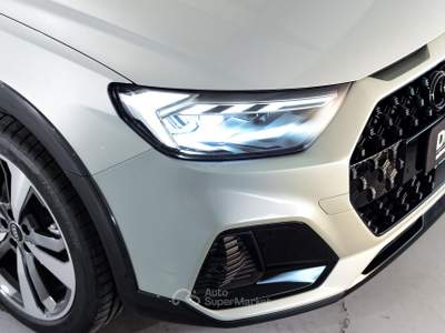 Audi A1 A1 allstreet 30 1.0 tfsi Identity Contrast 116cv s tronic Argento usata Borgaro Torinese