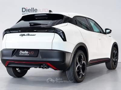 Alfa Romeo Junior Junior 1.2 ibrida Speciale 145cv edct6 Bianco usata Borgaro Torinese