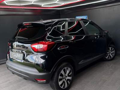 Renault Captur 1.5 dCi 90 CV EDC Energy Hypnotic 2016 Nero usata Teverola
