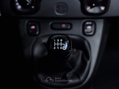 Fiat Panda Panda 1.0 firefly hybrid City Life s&s 70cv Rosso usata Borgaro Torinese