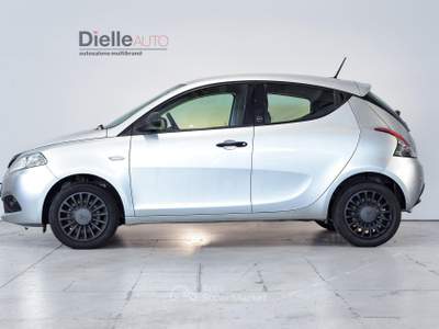 Lancia Ypsilon Ypsilon 1.0 firefly hybrid Silver s&s 70cv Argento usata Borgaro Torinese