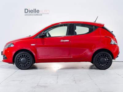 Lancia Ypsilon Ypsilon 1.0 firefly hybrid Silver s&s 70cv Rosso usata Borgaro Torinese