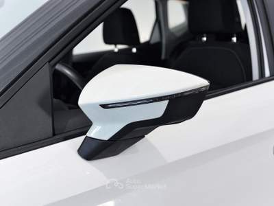 Seat Arona Arona 1.0 ecotsi Style 110cv Bianco usata Borgaro Torinese