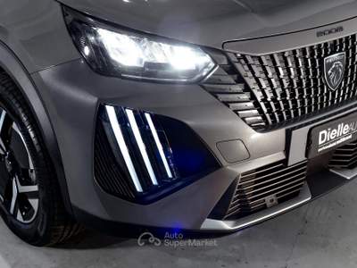 Peugeot 2008 2008 1.2 hybrid Allure 145cv e-dcs6 Grigio usata Borgaro Torinese