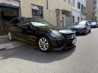 Mercedes-Benz Classe C MERCEDES 220 PREMIUM Nero usata Torino