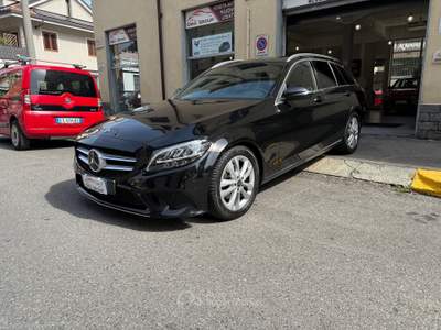 Mercedes-Benz Classe C MERCEDES 220 PREMIUM Nero usata Torino Mercedes-Benz Classe C MERCEDES 220 PREMIUM Nero usata Torino