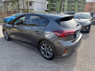 Ford Focus RIENTRO IDEA FORD , SERVICE CERTIFICATO , PARI AL NUOVO Grigio usata MERCOGLIANO