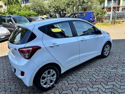 Hyundai i10 1.0 COMFORT ECONEXT GPL 67 CV PREZZO REALE!!! Bianco usata Cormano