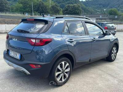 Kia Stonic Stonic 1.2 mpi Style 79cv "IN ARRIVO" Blu/Azzurro usata Pianopoli