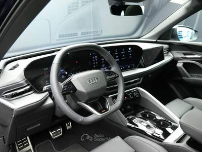 Audi Q5 Audi Q5 (3A Serie) TDI 204CV mHEV+ quattro S tronic S line edition #11116 Blu/Azzurro usata Torino