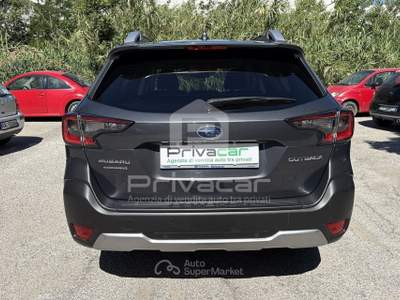 Subaru Outback SUBARU Outback 2.5i Lineartronic Premium Grigio usata Montesilvano