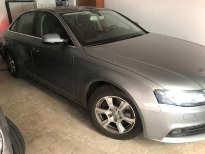 Audi A4 audi tagliandata in casa audi Grigio usata messina