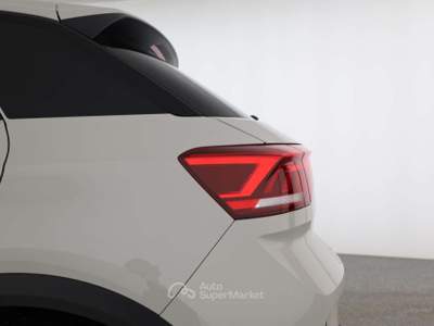 Volkswagen T-Roc unico proprietario, sempre tagliandata Grigio usata BORGOSESIA