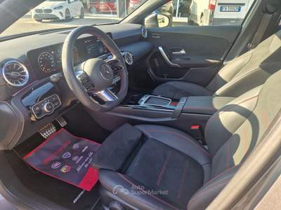Mercedes-Benz Classe A Line Advanced Plus KM 9.000-LUCI AMBIENTE Grigio usata Caerano di San Marco