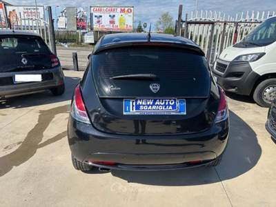 Lancia Ypsilon GPL Gold Nero usata Qualiano