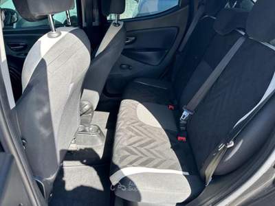 Lancia Ypsilon GPL Gold Nero usata Qualiano