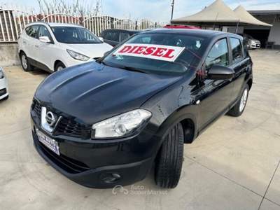 Nissan Qashqai DPF Tekna Nero usata Qualiano