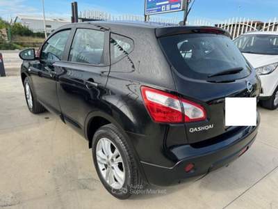 Nissan Qashqai DPF Tekna Nero usata Qualiano
