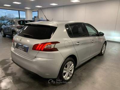 Peugeot 308 1.6 Diesel Automatico EAT6 Business Grigio usata Qualiano