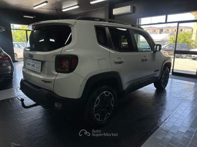 Jeep Renegade 2.0 Mjet 170 cvTrailawk 4wd Automatica Bianco usata Santa Maria a Monte