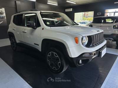 Jeep Renegade 2.0 Mjet 170 cvTrailawk 4wd Automatica Bianco usata Santa Maria a Monte