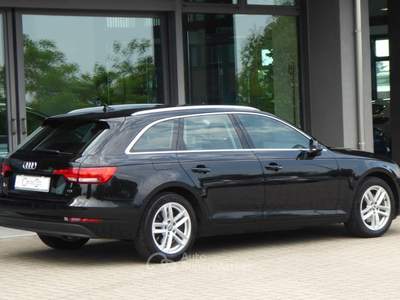 Audi A4 Avant 2.0 TDI 150 CV S-Tronic Nero usata Quattro Castella
