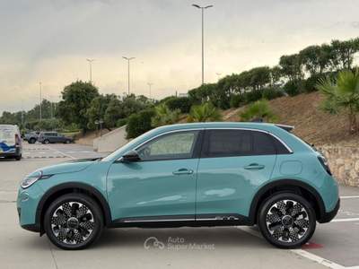 Fiat 600 HYBRID 110CV DCT MHEV LA PRIMA II SUPER FULL !!! Blu/Azzurro usata Civitavecchia