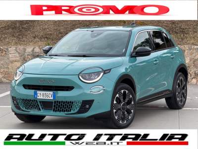 Fiat 600 HYBRID 110CV DCT MHEV LA PRIMA II SUPER FULL !!! Blu/Azzurro usata Civitavecchia