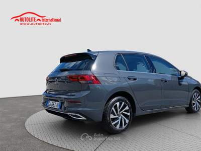 Volkswagen Golf 1.4 tsi ehybrid Style 204cv dsg Grigio usata San Zenone degli Ezzelini
