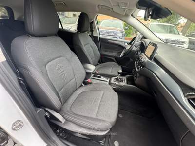 Ford Focus EcoBlue 120 CV SW Active Bianco usata San Lazzaro di Savena