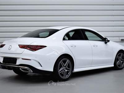 Mercedes-Benz CLA 2021 Mercedes-Benz CLA 180 Pacchetto sportivo AMG LED Navi Bianco usata Torino