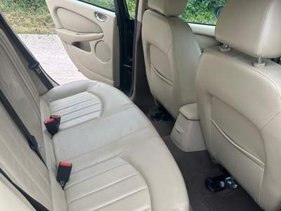 Jaguar X-Type Modello 4 WD Verde usata Schio