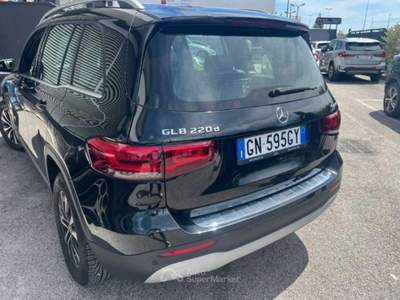 Mercedes-Benz Classe GLB d Automatic 4Matic Sport Nero usata Fara Gera d'Adda