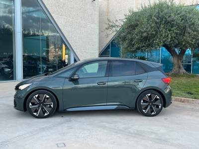 Cupra Born 79kWh 326 CV VZ T-stock 2025 Oro usata Gela