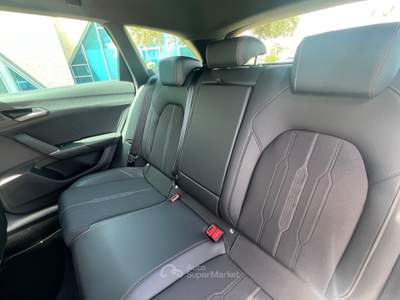 Cupra Leon Sportstourer 1.4 e-HYBRID 204 CV DSG - T-stock 2025 Bianco usata Gela