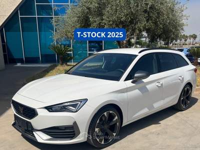Cupra Leon Sportstourer 1.4 e-HYBRID 204 CV DSG - T-stock 2025 Bianco usata Gela