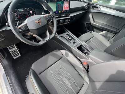 Cupra Leon Sportstourer 1.4 e-HYBRID 204 CV DSG T-stock 2025 Bianco usata Gela