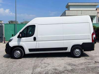 Citroen Jumper 35 L2H2 2.2 BLUEHDI 140CV FURGONE 3 POSTI Bianco usata Corato