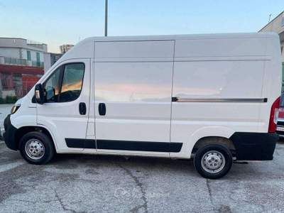 Peugeot Boxer 333 L2H2 2.2 BLUEHDI FURGONE P.MEDIO TETTO ALTO Bianco usata Corato