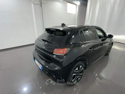 Peugeot 208 PEUGE 208 1.2 PURETECH ALLURE S&S 100CV 208 1.2 puretech Allure s&s 100cv Nero usata Roma